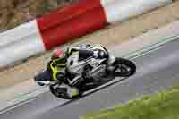 cadwell-no-limits-trackday;cadwell-park;cadwell-park-photographs;cadwell-trackday-photographs;enduro-digital-images;event-digital-images;eventdigitalimages;navarra;no-limits-trackdays;peter-wileman-photography;racing-digital-images;trackday-digital-images;trackday-photos